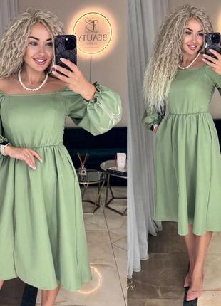 Сукня міді жіноча з вишивкою колосок приталена а силуету з квадратним декольте з...