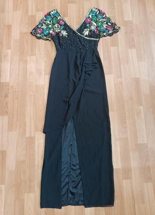 Нарядна сукня, розшита паєтками virgos lounge