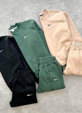 Спортивний оверсайз костюм із лого nike