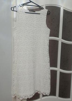 Сукня біла hallhuber