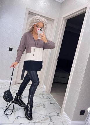 Свитер свободного кроя с рукавом реглан с накладным карманом с манжетами на рукавах4 фото