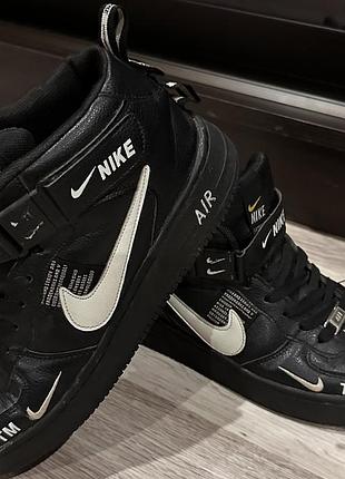 Кросівки nike