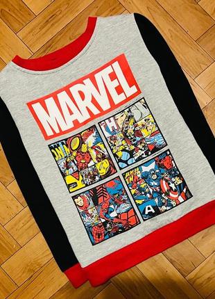 Очень классный свитшот реглан свитер marvel 5-6 лет 110-116 см
