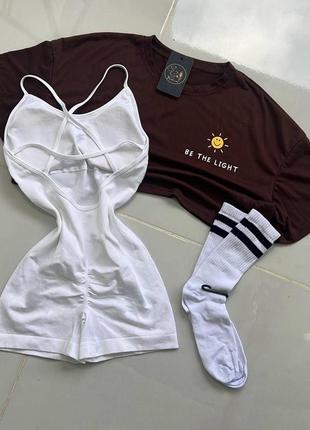 Спортивный комбинезон