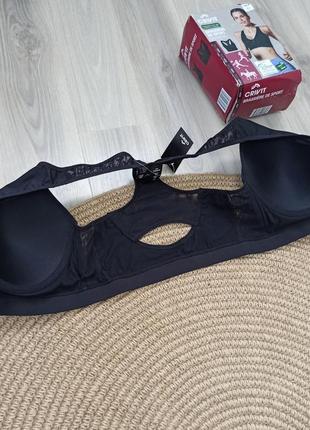 Топ спортивний бюст для тренувань та фітнесу сrivit