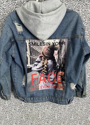 Джинсовка с капюшоном