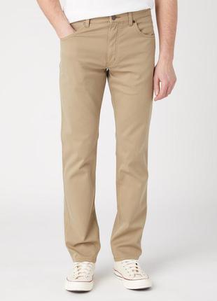 Новые мужские джинсы wrangler icons w36 l32 цвет sandstorm