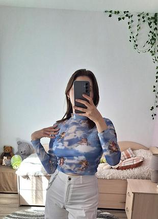 Голубой топ-сетка с ангелами