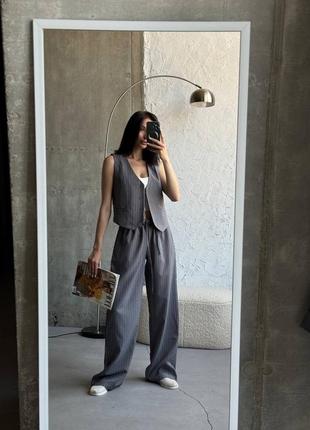 Костюм укорочена жилетка та стильні штани-палazzo по типу zara