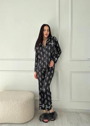 Жіноча чорна піжама шовк сатин в стилі vs victoria's secret