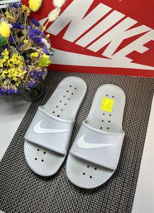 Оригінальні шльопанці nike