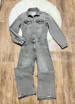 Джинсовий комбінезон з джинсами від zara