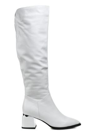 Ботфорты высокие зимние с натуральным теплым мехом еврозима на устойчивом каблуке белые 1486ц-а