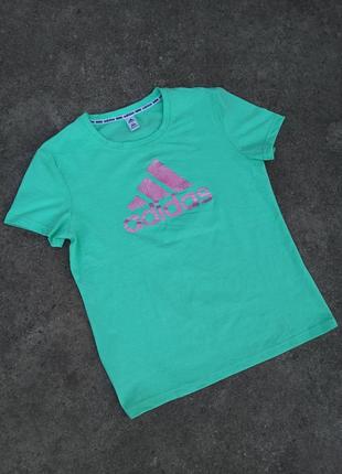 Жіноча футболка adidas