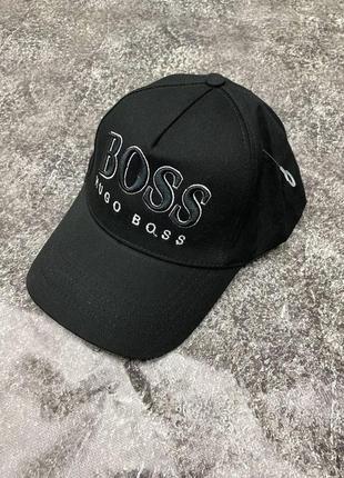 Розпродаж кепка hugo boss,універсальний,якість-lux