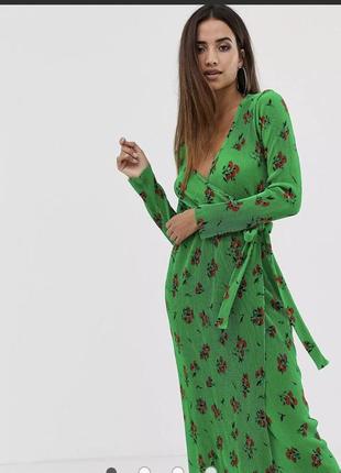 Платье плиссе в цветочный принт от asos