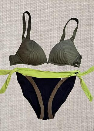 Р. 44-46/s-m женский раздельный купальник в стильной комбинации хаки, чёрного и зелёного цветов