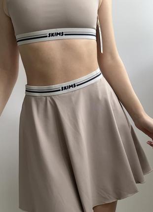 Skims fits everybody спідниця шорти тенісна спідниця комплект топ