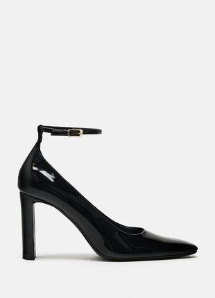Туфли на каблуке с ремешком на щиколотке zara