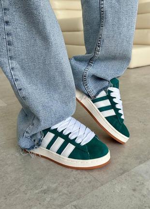Трендовые кроссовки adidas campus