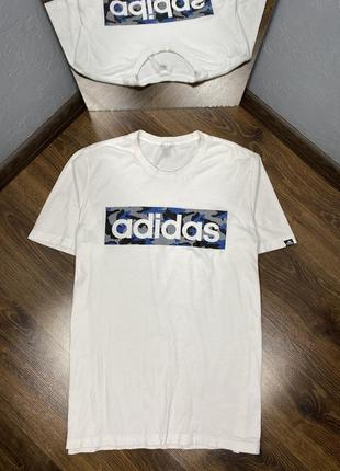 Футболка adidas
