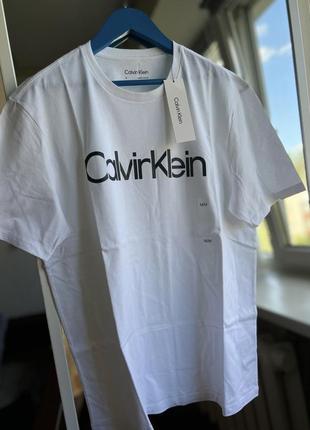 Мужская футболка calvin klein5 фото