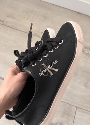Calvin klein кеди