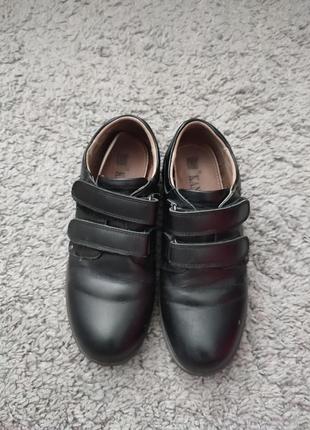 Туфли кожаные на мальчика