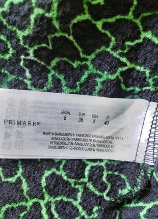 Платье с зеленым принтом9 фото