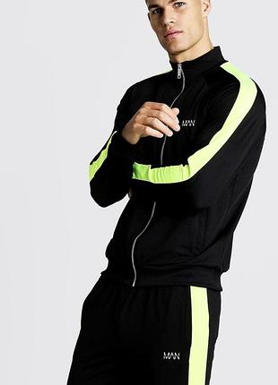Чоловічий спортивний костюм спортивный костюм