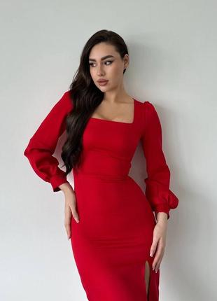 Силуетна сукня футляр