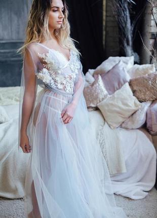 Будуарное платье rare bridal прозрачная вуаль размер s голубое  (115)