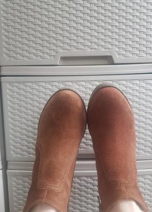 Замшевые ботинки коричневые демисезонные ботильены6 фото