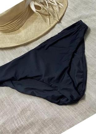 Calzedonia базовые черные плавки от купальника крутого бренда (италия)