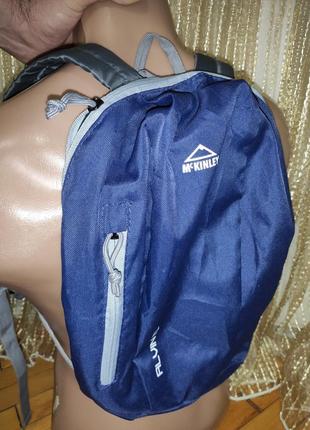 Стильный сток новый рюкзак mckinley alvin 10 унисекс треккинговый 10л темно синий