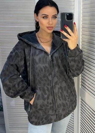 Худи на молнии теплое плюшевое основание леопардовый принт леопард лео с капюшоном свободное кофта олимпийка ббка толстовка женская