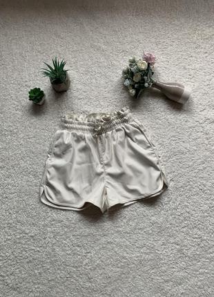 Шорты из экокожи женские threadbare s/36