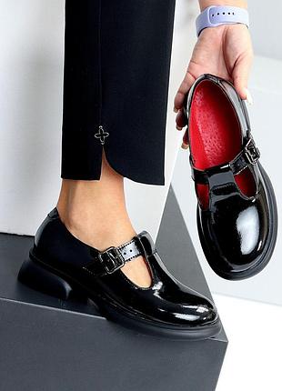 Черные лаковые глянцевые деми туфли на ремешке натуральная кожа глянец