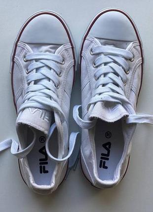 Женские белые кеды fila