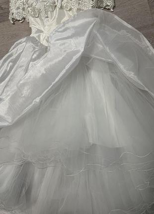 Весільна сукня вінтаж плаття ретро біла сукня шлейф