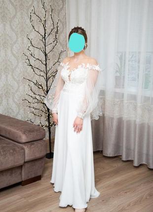 Весельное платье, размер с-м (42-44) продам срочно!!!