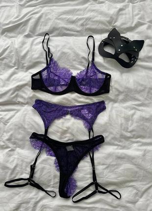 Сексуальна чорна білизна з поясом . мережевна чорна білизна. еротична білизна