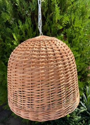 Плетеная люстра круглая из лозы