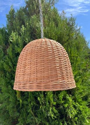 Плетеная люстра круглая из лозы