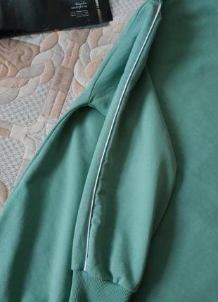 Свитшот фисташковый 4