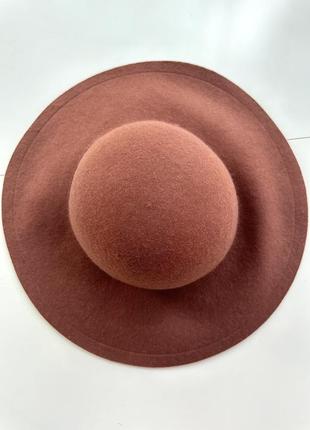 Продам ефектну шляпку в ідеальному стані.5 фото