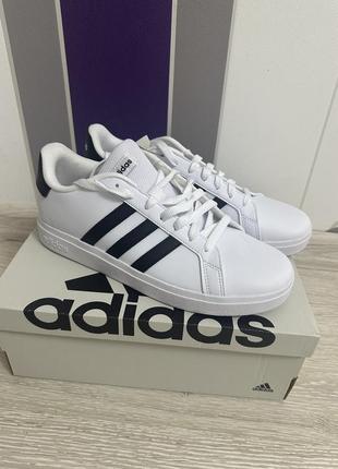 Кроссовки adidas2 фото