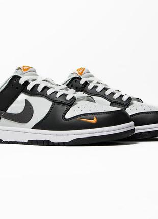 Nike dunk low black total orange mini swoosh4 фото