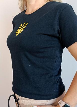 Футболка з гербом україни рефлектор (m) чорна, літня патріотична футболка, футболка жіноча чорна