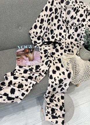 Сатиновая пижама в леопардовый принт3 фото